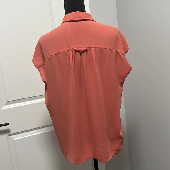 Loft peach blouse with collar and short sleeves size S - Picture 4 of 6